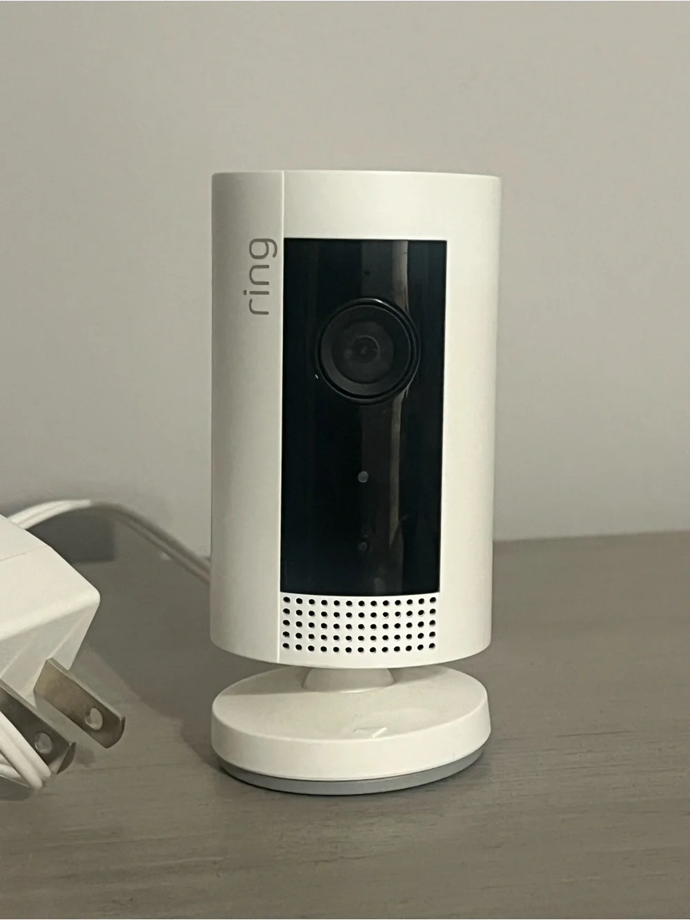 Ring compact indoor